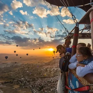 Tour en globo aerostático por Cappadocia