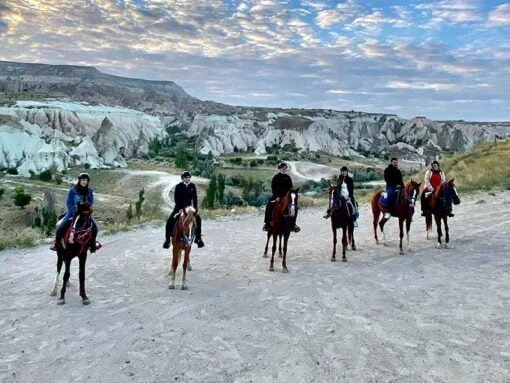 Paseo a caballo en Cappadocia - Imagen 4