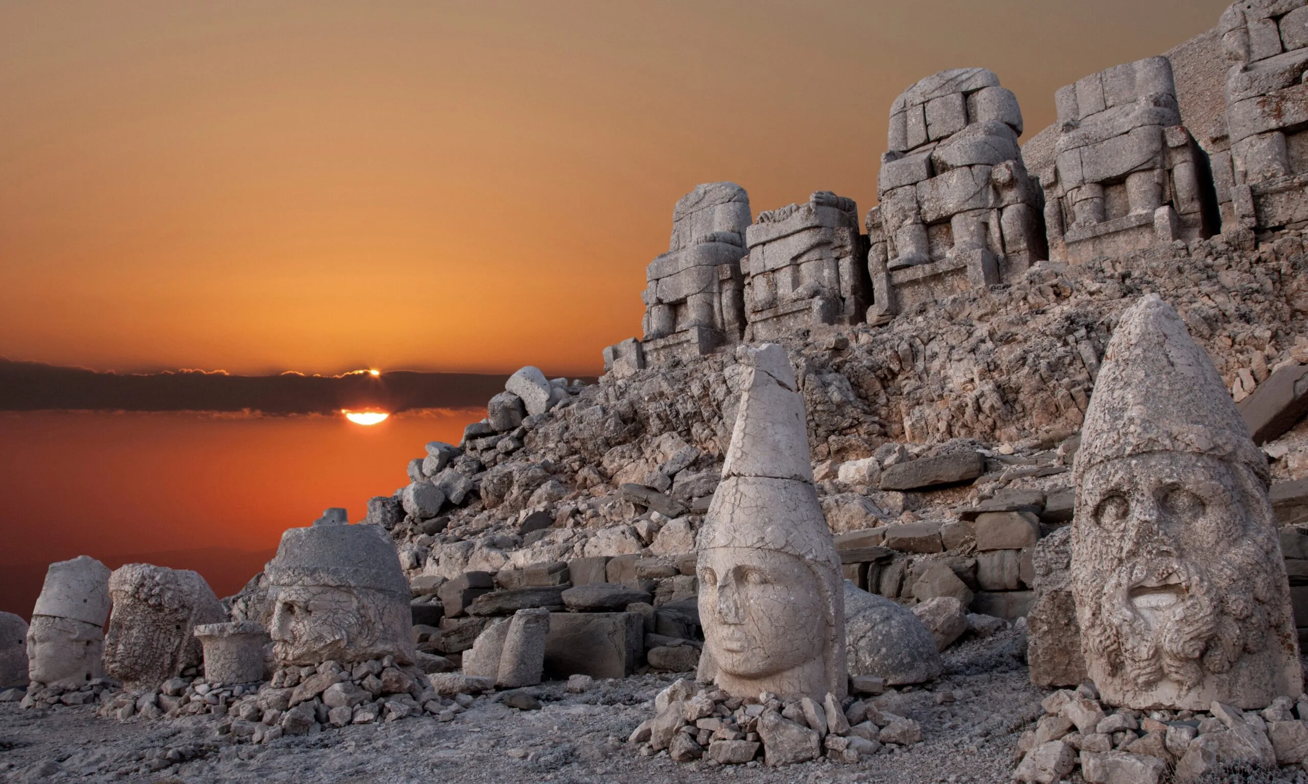 Excursão de 3 dias a Nemrut saindo da Capadócia - Imagem 3