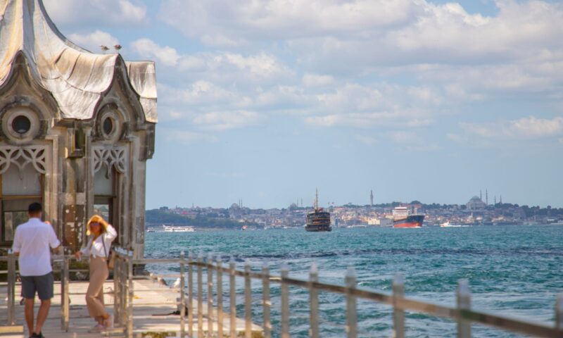 Half Day Afternoon Bosphorus Tour & Spice (Egyptian ) Bazaar All Inclusive - Image 4